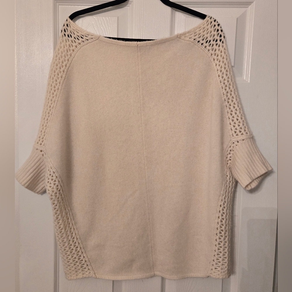 Velvet By Graham & Spencer Cream Cashmere Dropped Short Bat-wing Sweater Sz M